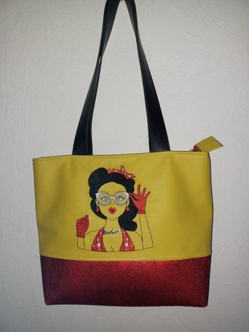 SAC SACOCHE BRODE   PIN UP LUNETTE 